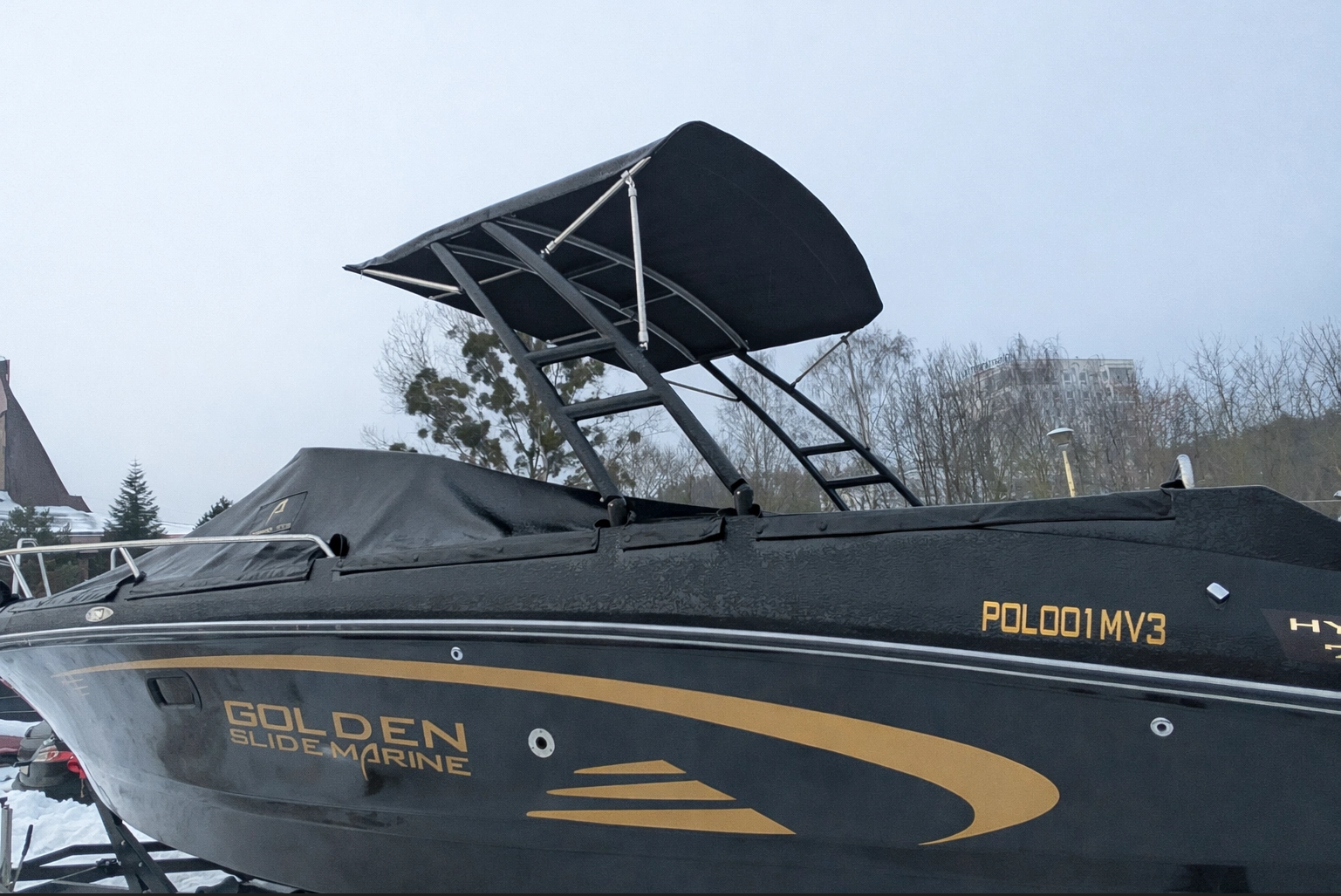 Hybrid 776 - Wnętrze